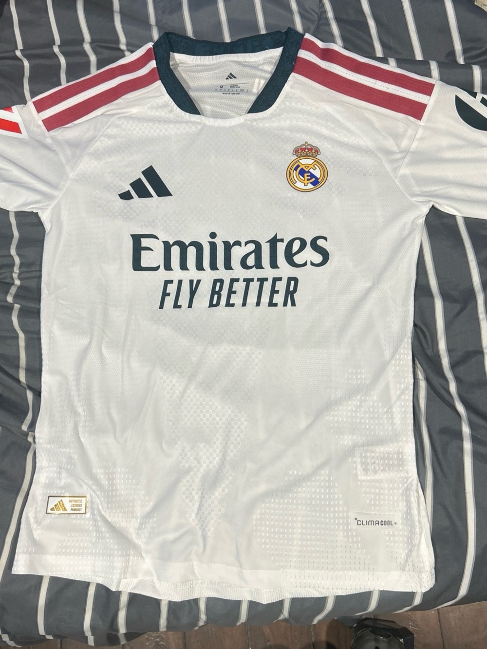 Real Madrid men’s  White Home Jersey with  pink Shoulder Stripes